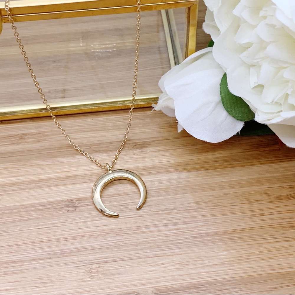NEW Crescent Horn Gold Necklace